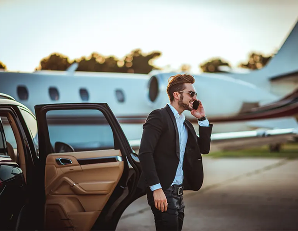 Corporate Travel Luxe Transfesr